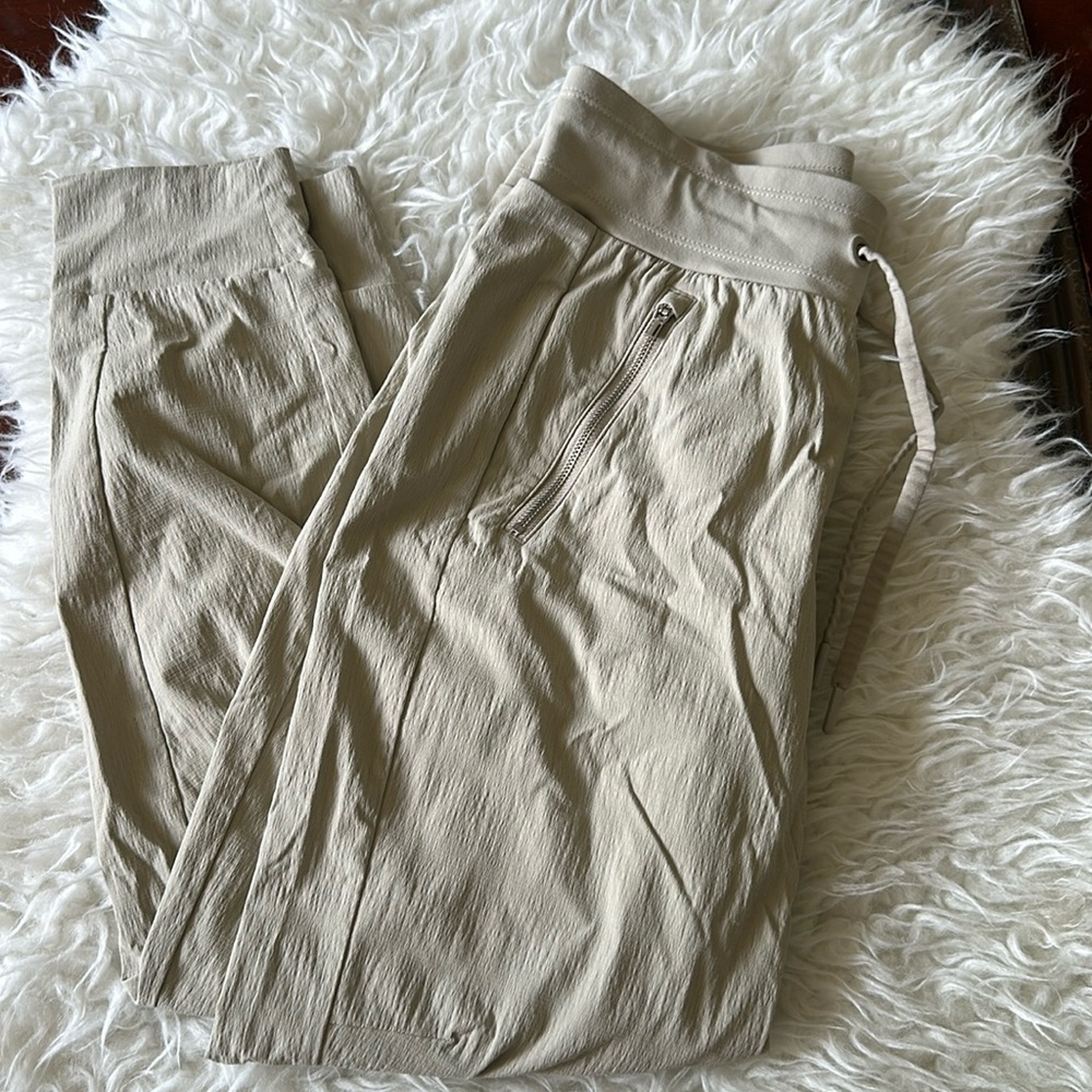 Athleta Trekkie North Jogger Pants